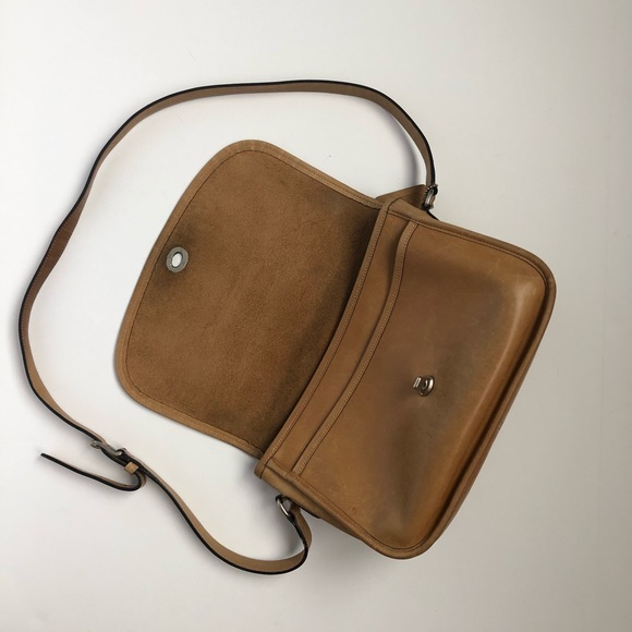 Vintage Coach Tan City Bag - Picture 5 of 6